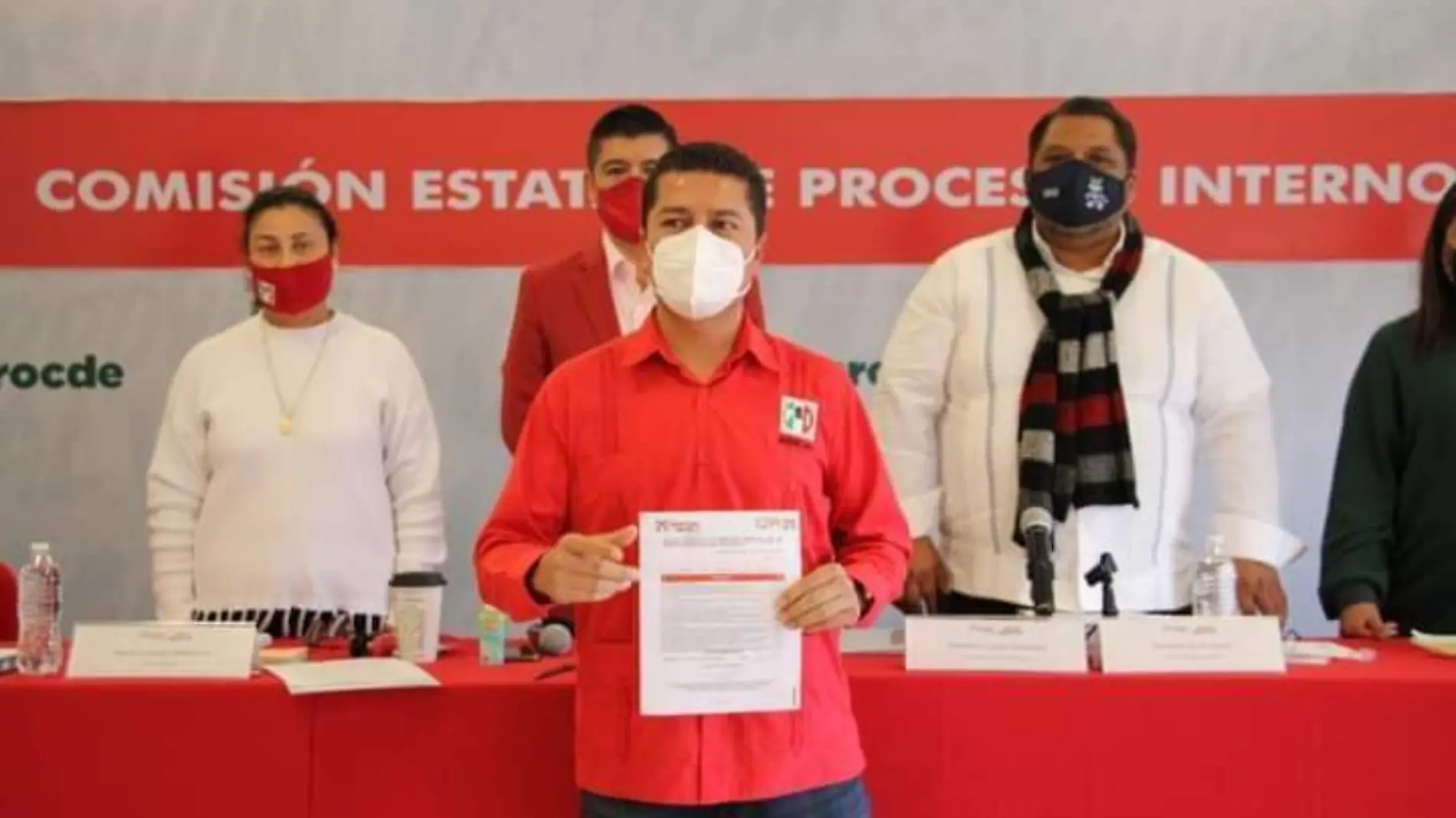 Luis Antonio Macias Trejo, precandidato al Ayuntamiento de Tequisquiapan por el PRI.